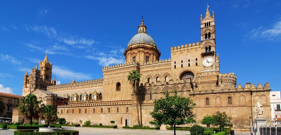 On the Road in Sicily. Car Hire Services in the Capital of Palermo