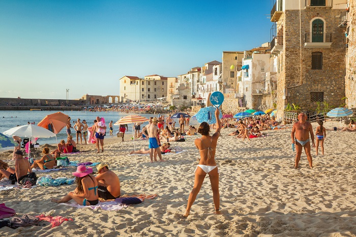 Cefalù Lungomare beach 