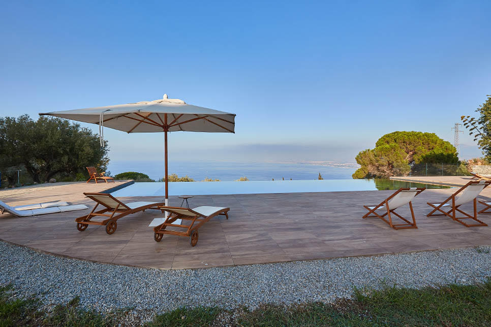 Villa Dioscuri, the infinity pool