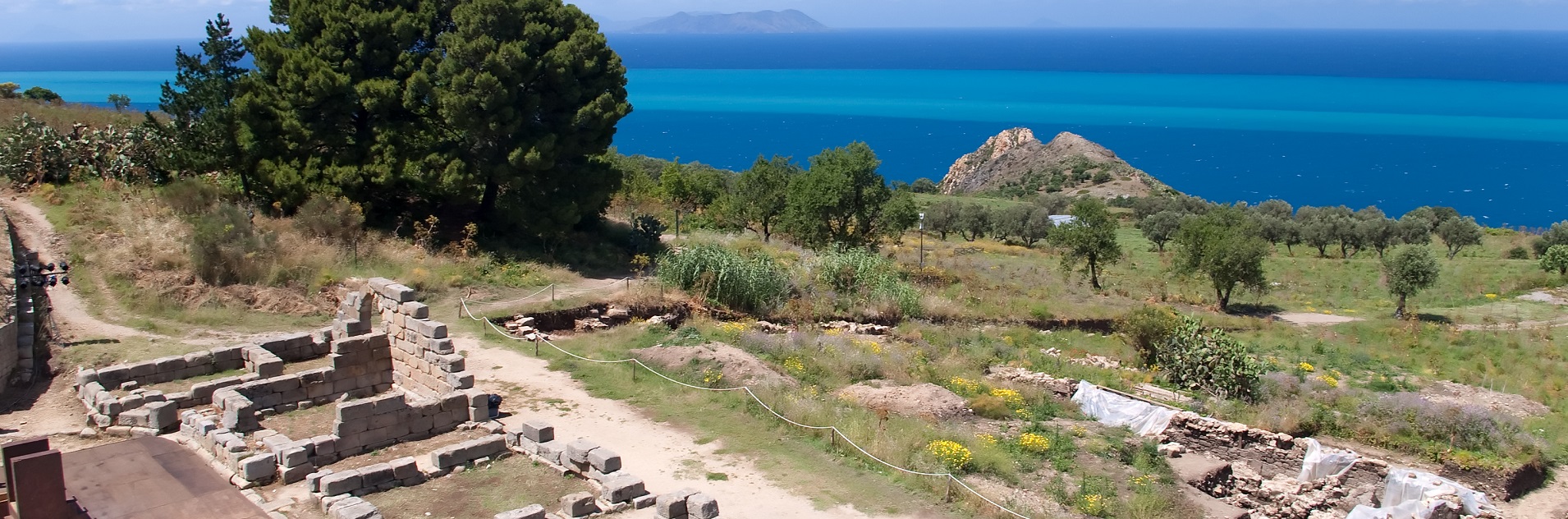 Off-the-beaten track in Sicily | Tindari