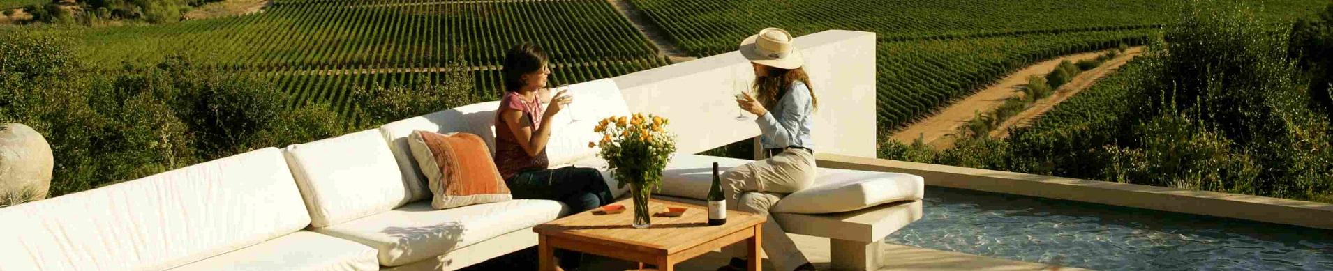 Villas in Sicily for wine enthusiasts