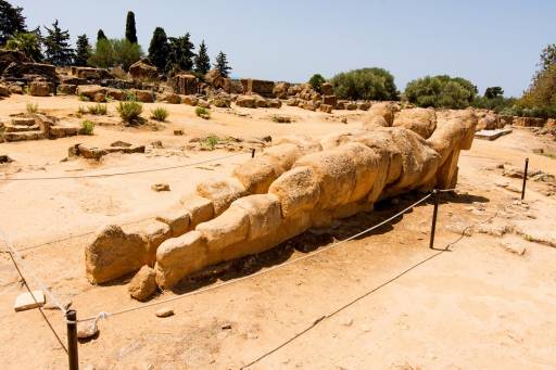 Tour guidato alla Valle dei Templi - holiday-agrigento-valley-of-the-temples.jpg